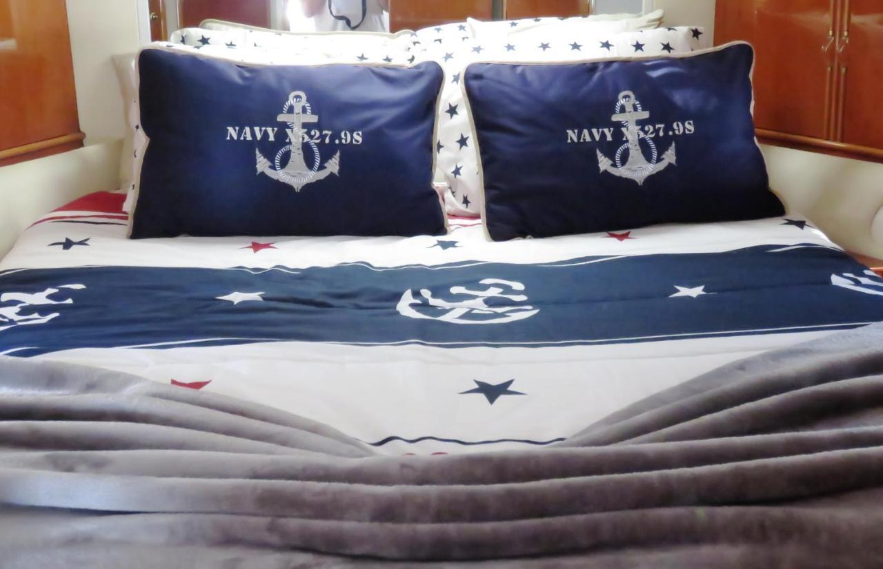 Hotel Aquadouro Yacht Radames - Sleep Boat Experience Castelo de Paiva Esterno foto