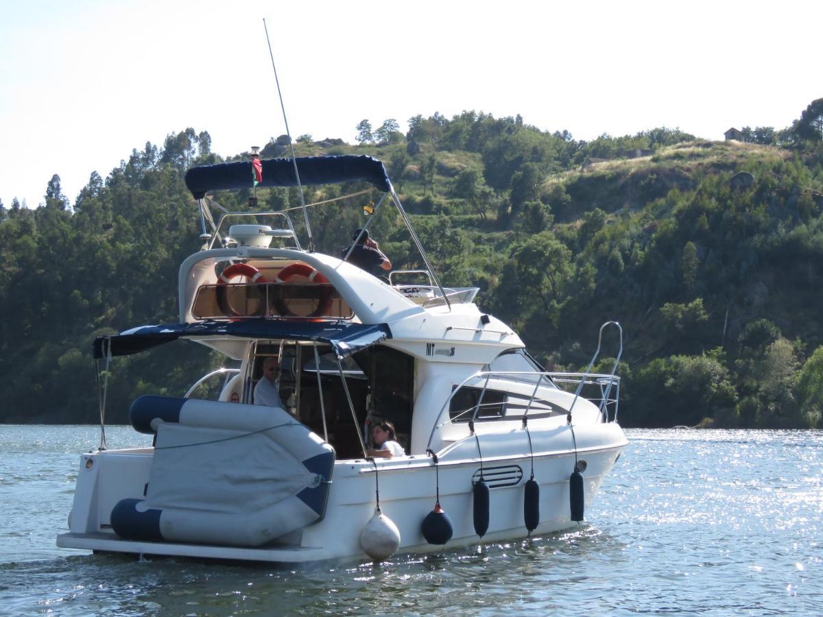 Hotel Aquadouro Yacht Radames - Sleep Boat Experience Castelo de Paiva Esterno foto