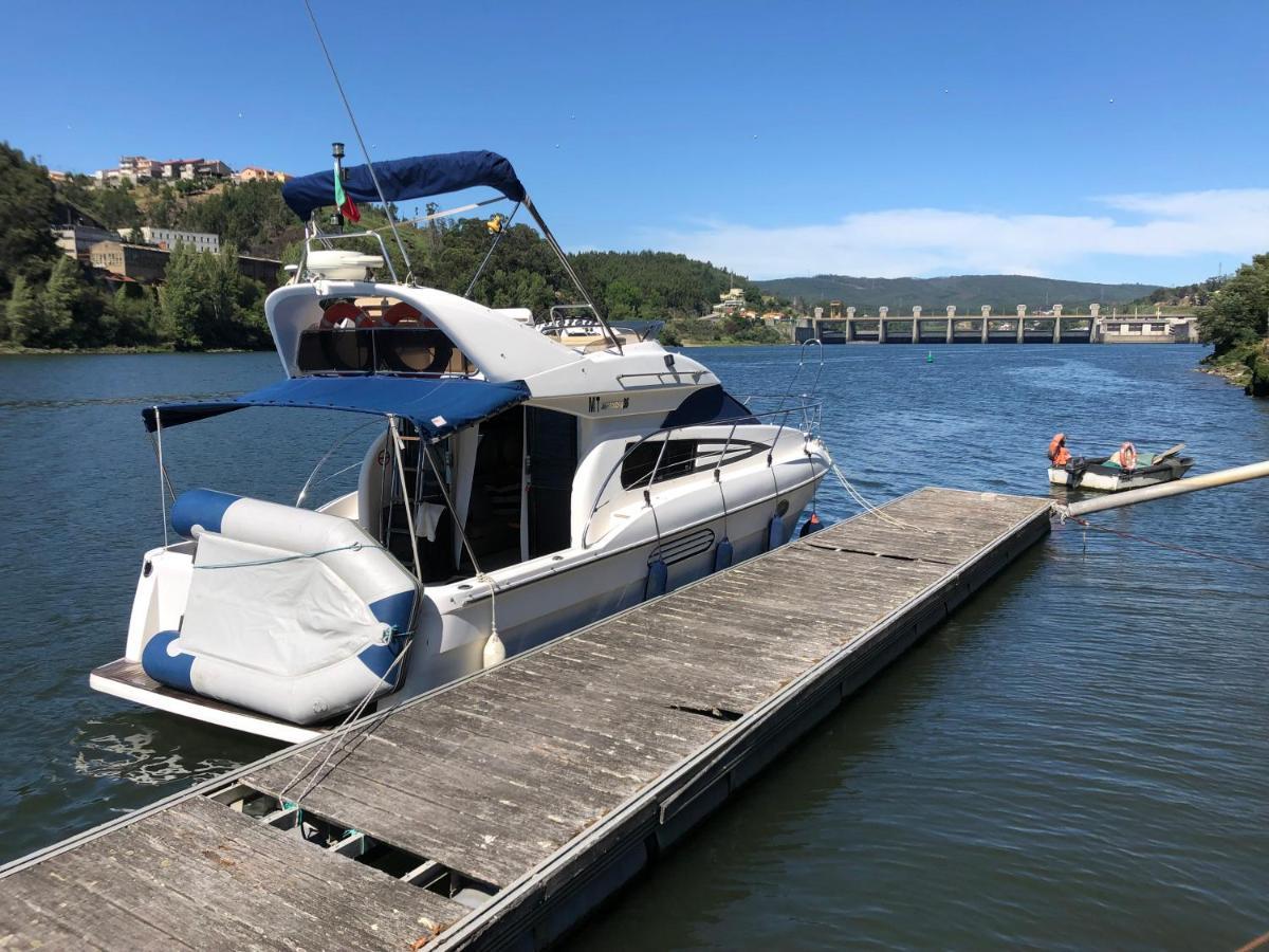 Hotel Aquadouro Yacht Radames - Sleep Boat Experience Castelo de Paiva Esterno foto
