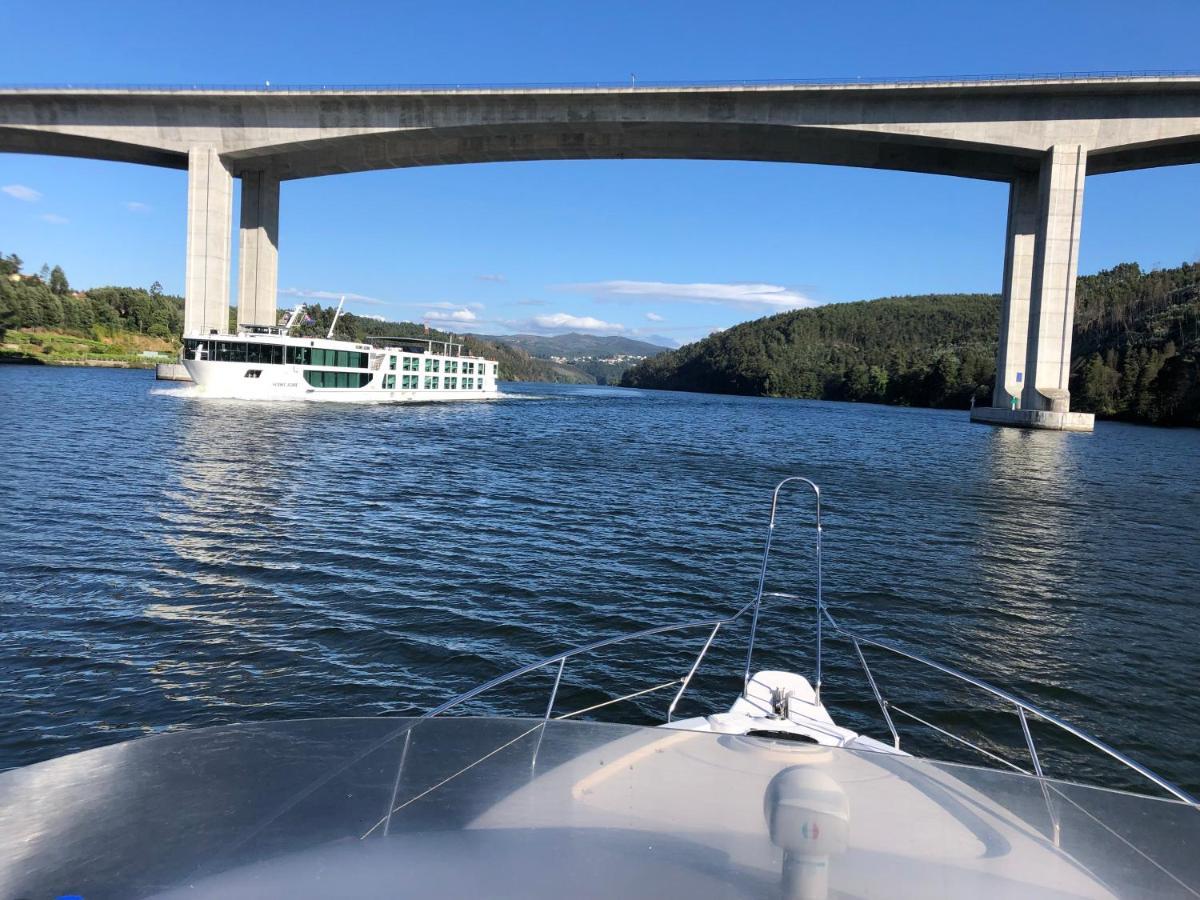 Hotel Aquadouro Yacht Radames - Sleep Boat Experience Castelo de Paiva Esterno foto