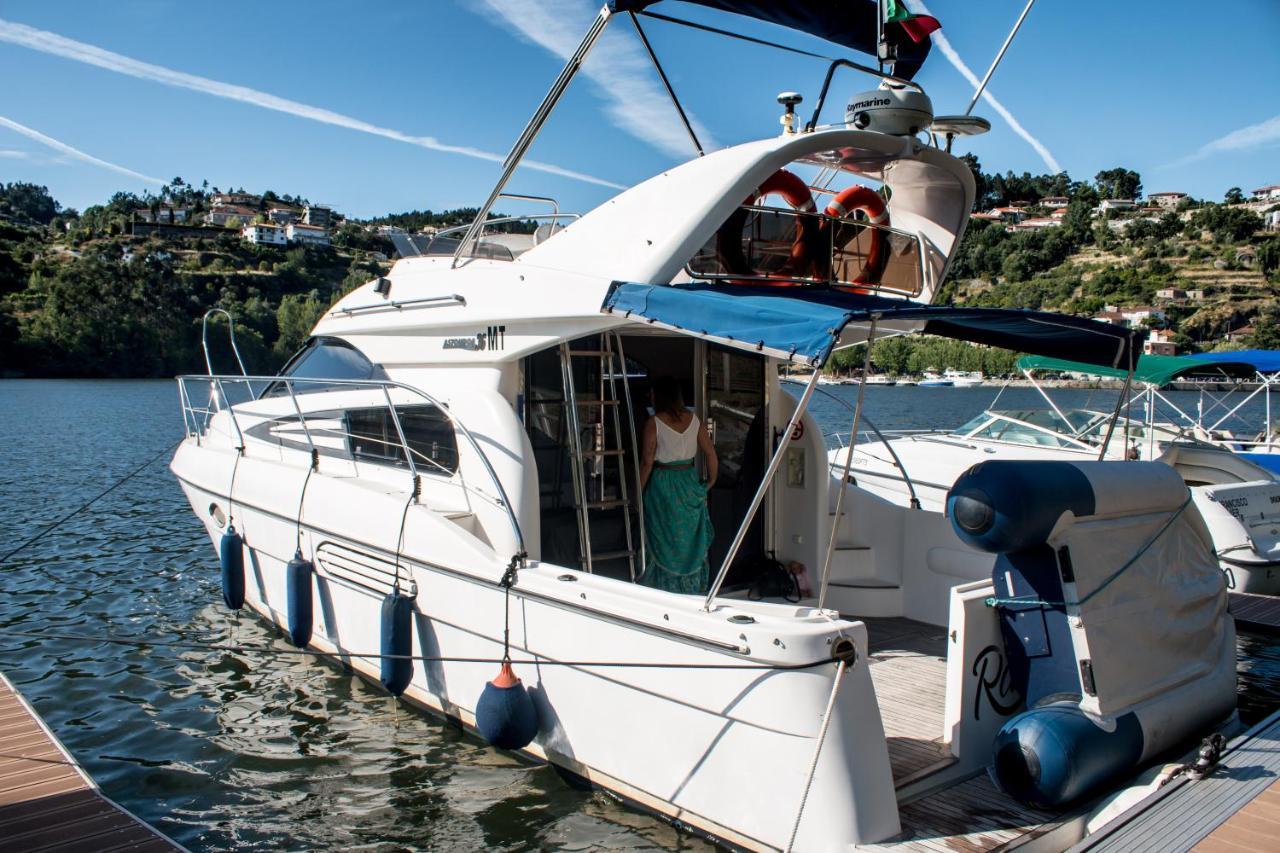 Hotel Aquadouro Yacht Radames - Sleep Boat Experience Castelo de Paiva Esterno foto