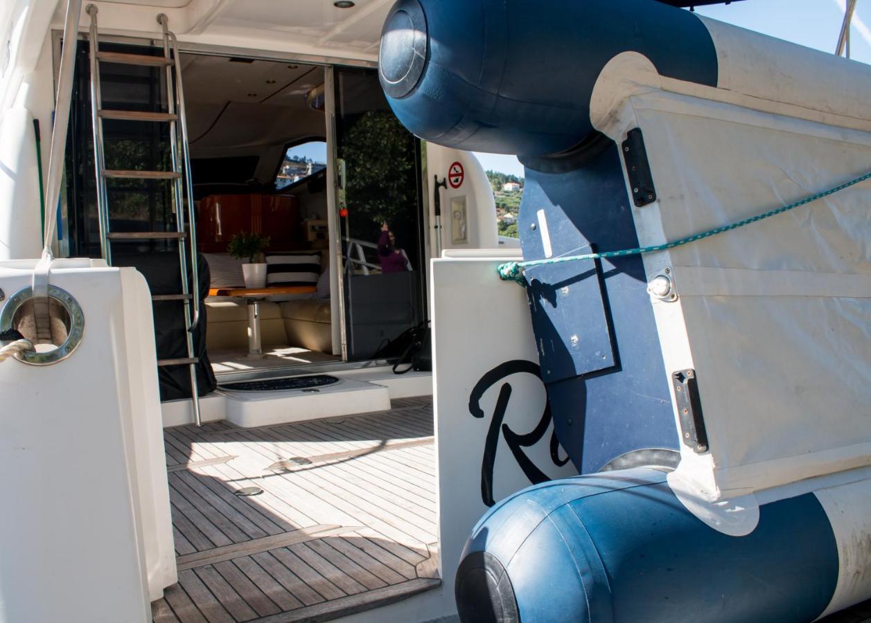 Hotel Aquadouro Yacht Radames - Sleep Boat Experience Castelo de Paiva Esterno foto