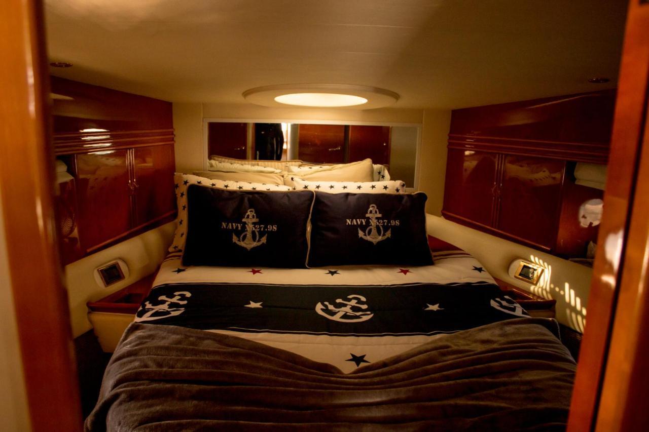 Hotel Aquadouro Yacht Radames - Sleep Boat Experience Castelo de Paiva Esterno foto