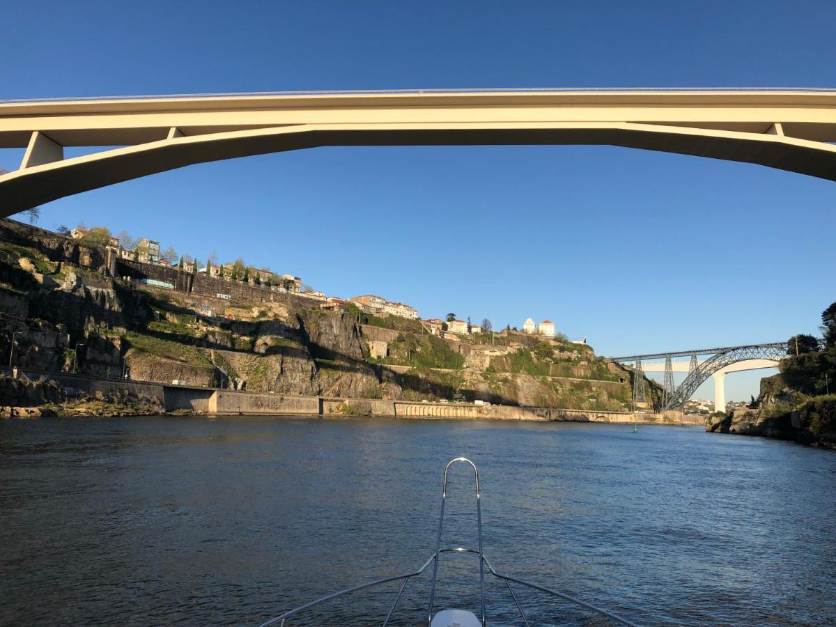 Hotel Aquadouro Yacht Radames - Sleep Boat Experience Castelo de Paiva Esterno foto