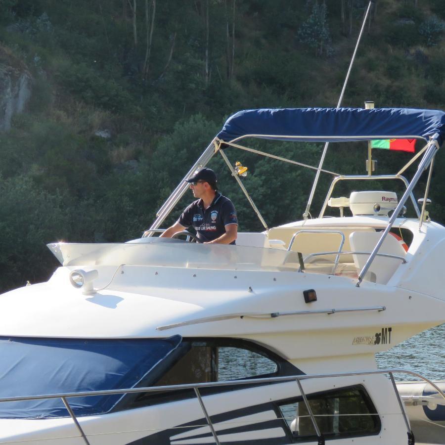 Hotel Aquadouro Yacht Radames - Sleep Boat Experience Castelo de Paiva Esterno foto