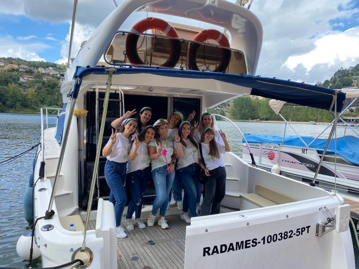 Hotel Aquadouro Yacht Radames - Sleep Boat Experience Castelo de Paiva Esterno foto