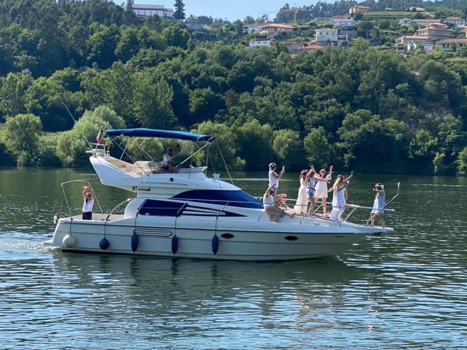 Hotel Aquadouro Yacht Radames - Sleep Boat Experience Castelo de Paiva Esterno foto